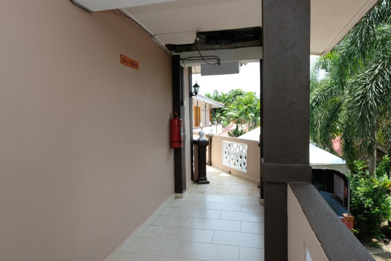 Oyo 44005 Senangin Resort & Cafe Tumpat Exterior foto
